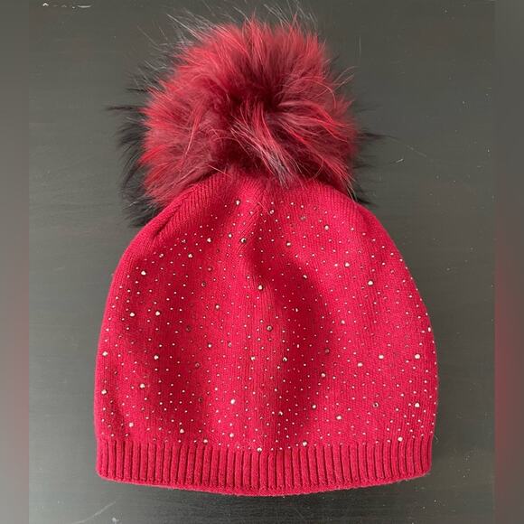 Italian Made Fine Knit Beanie w/ Fur Pom Pom NWOT - Picture 1 of 3